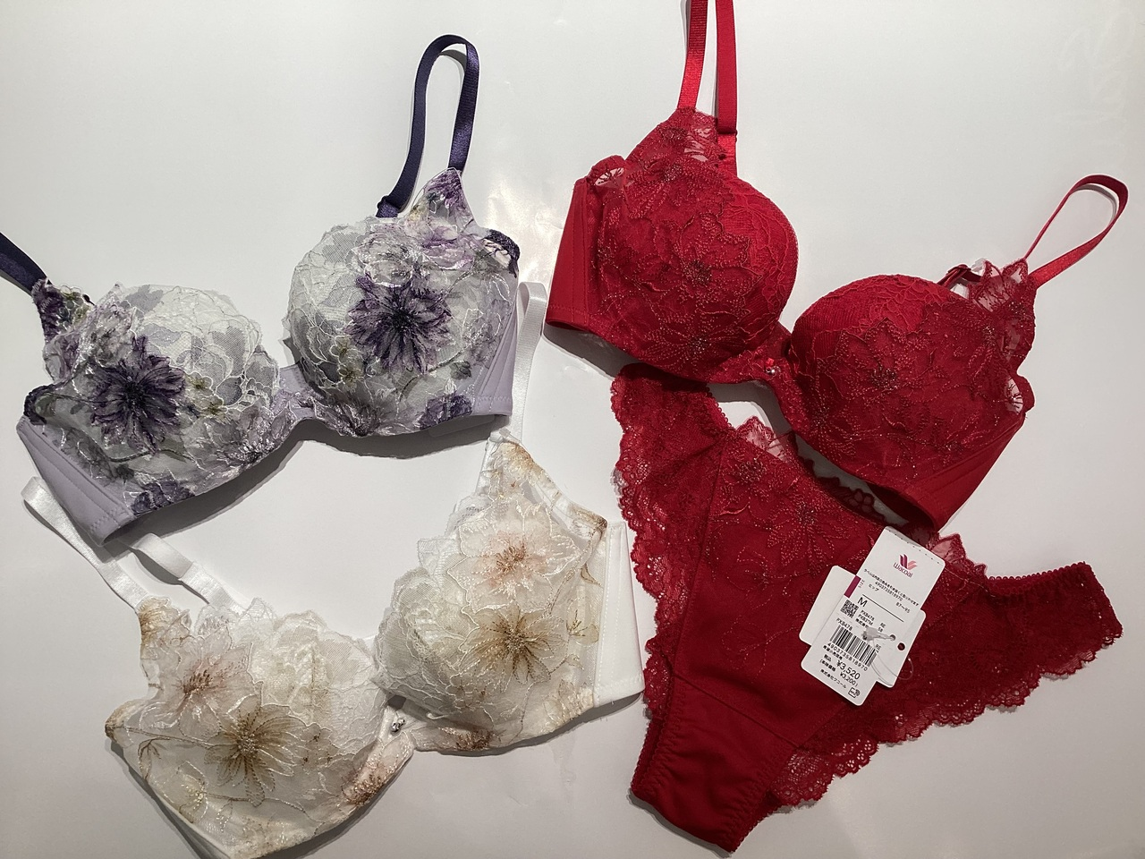 【ハグするブラ】から新色が登場!