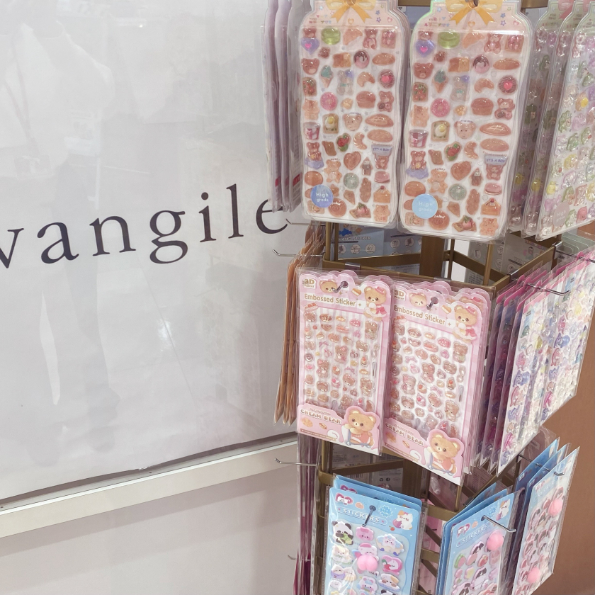 〈シール続々入荷中！〉