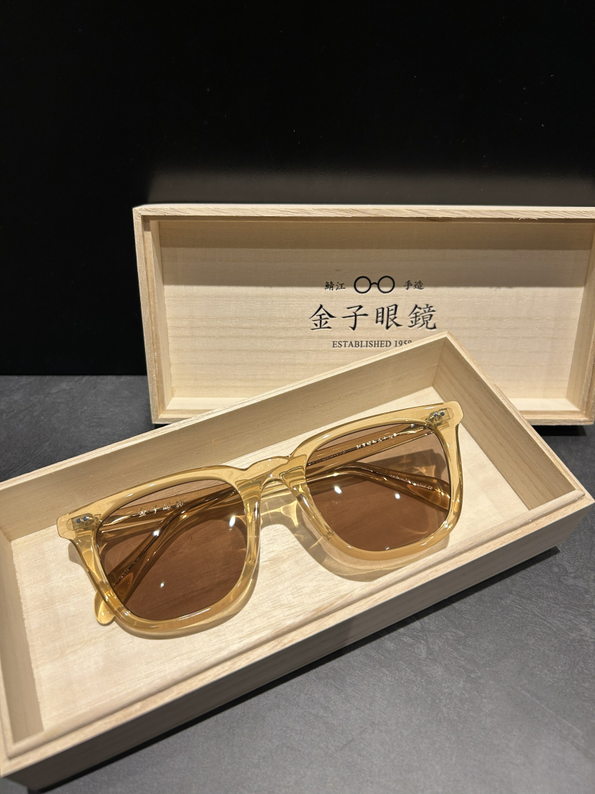 夏の定番サングラス『KS-030』のご紹介
