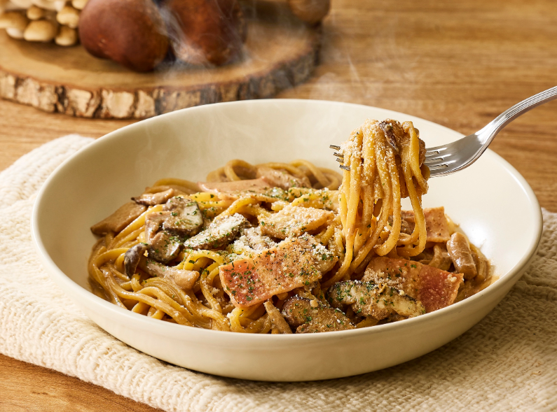 【カフェタイム】9月29日（火）～食欲の秋にぴったり！旬の食材を使用したパスタ2品が期間限定で登場します。